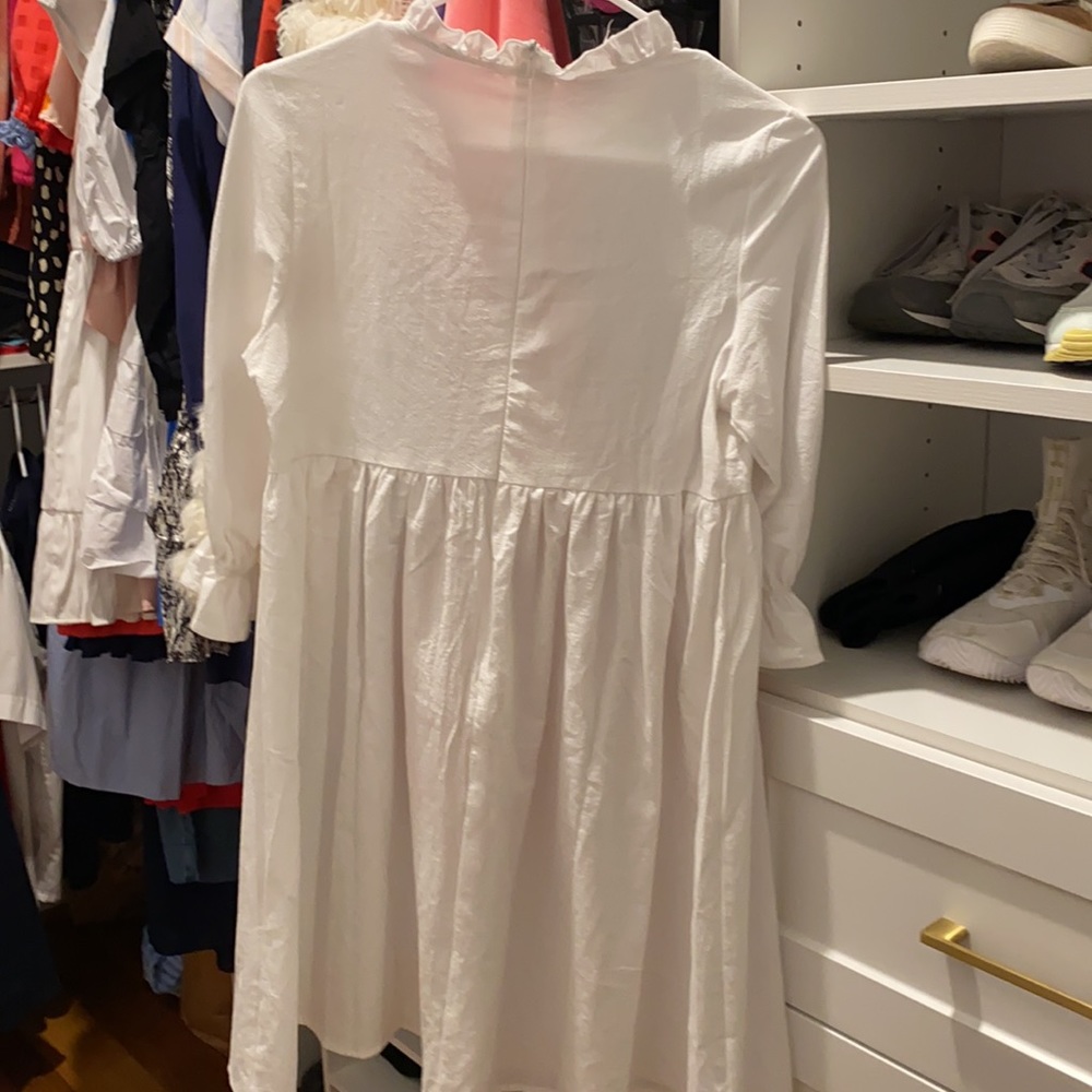two dresses - Picture 6 of 7